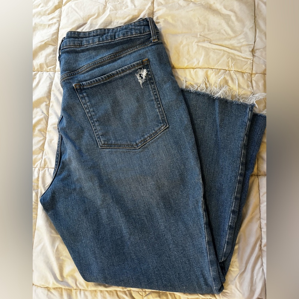 Old Navy Women's O.G. Straight Leg Blue Jeans